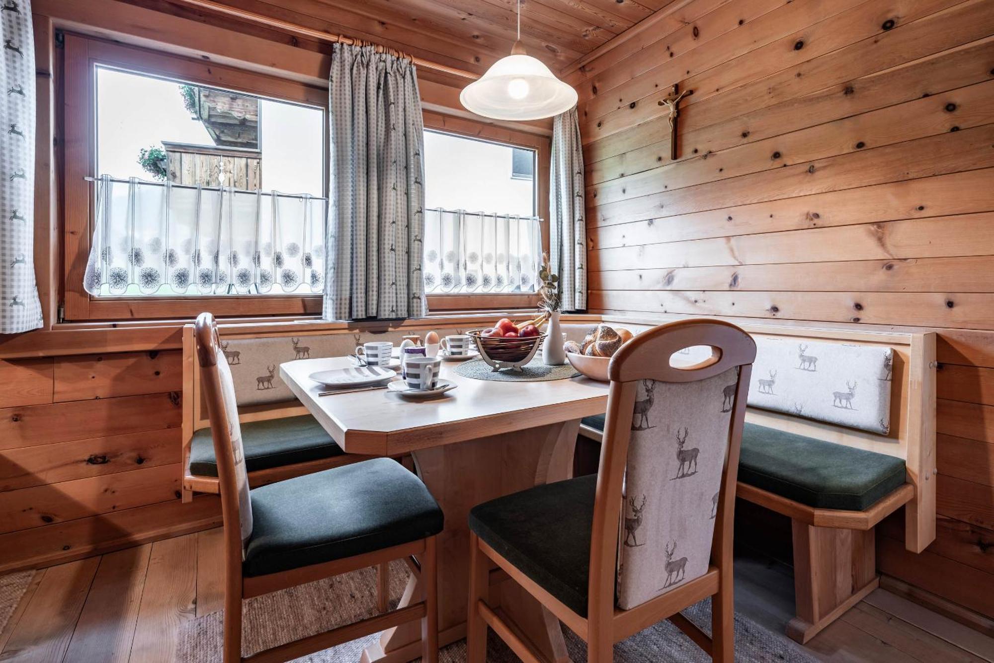 Holzknechthuette Vila Mayrhofen Exterior foto